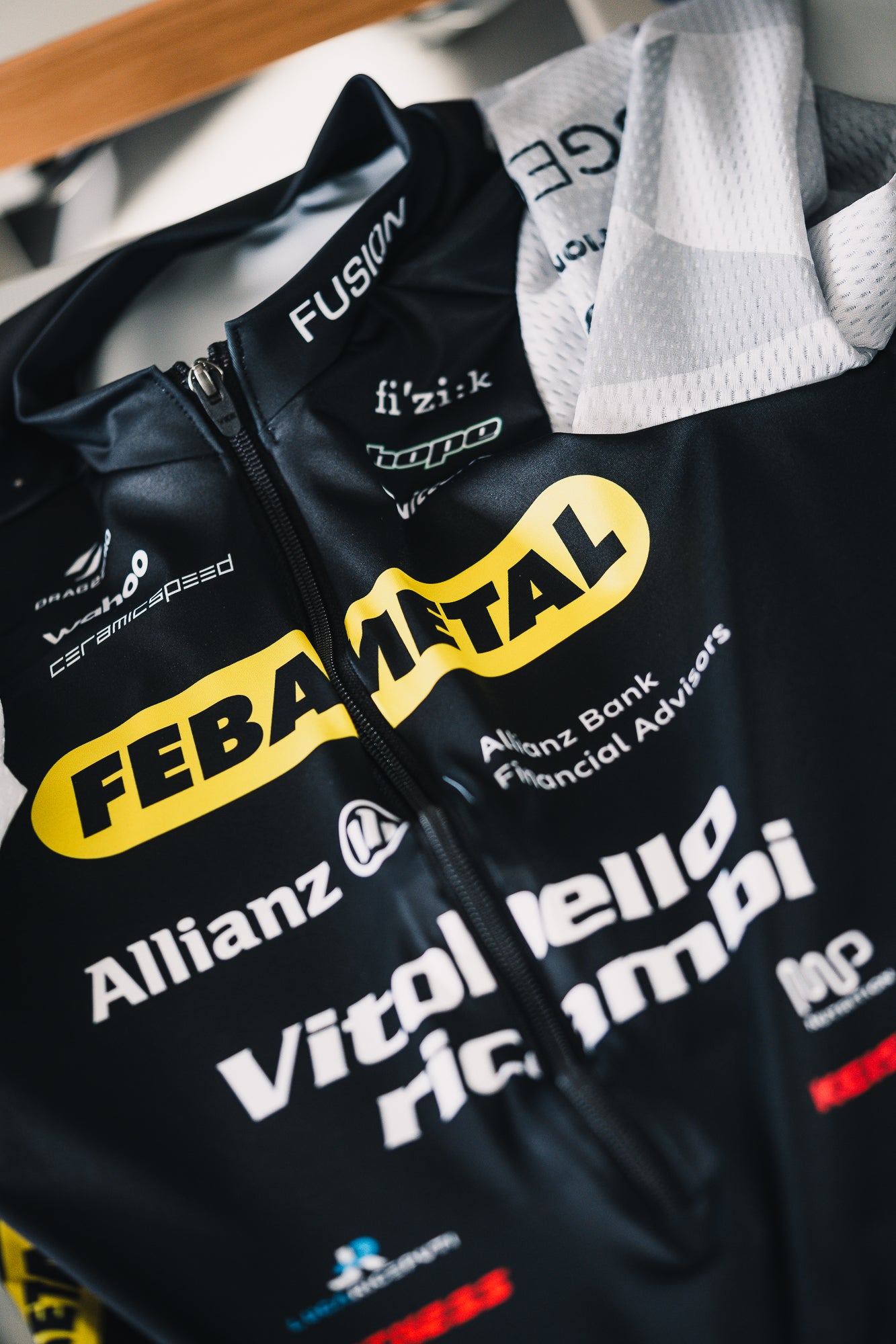 TEMPO! WMS Track Aero Suit vI